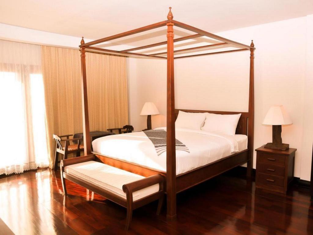 Daosavanh Resort&Spa Hotel Savannakhét Exteriör bild