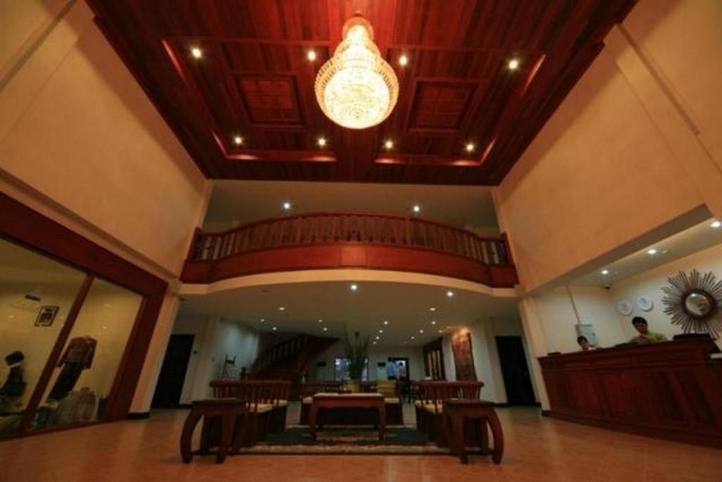Daosavanh Resort&Spa Hotel Savannakhét Exteriör bild